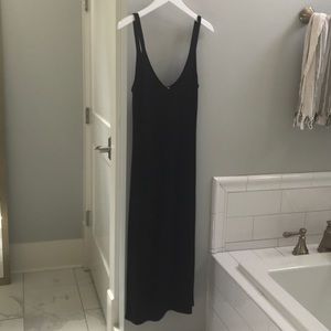 Aritzia black dress
